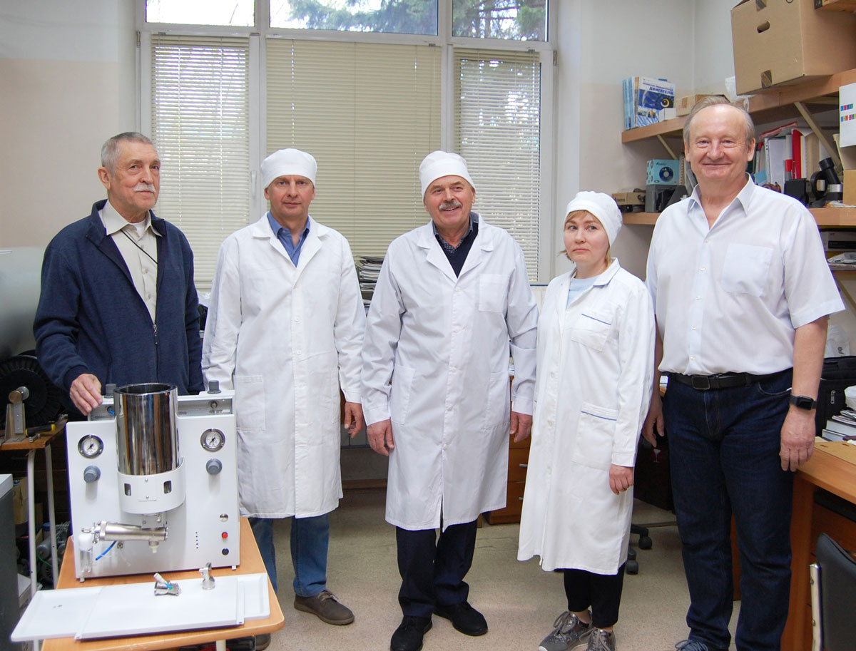 Государственная премия Новосибирской области за разработку и внедрение комплекса оптического спектрального оборудования